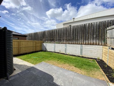 Brand New Family Home - Photo 2