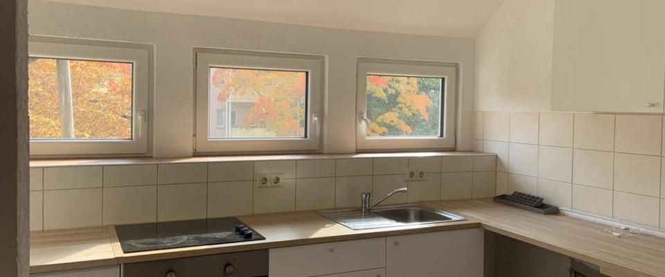 Ansprechende DG-Wohnung mit drei Zimmern in Mannheim - Foto 1