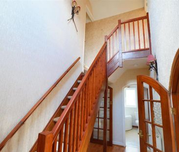3 bedroom detached bungalow to rent - Photo 4