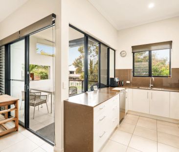 Coastal Sophistication in an Exclusive Boutique Complex - Photo 5