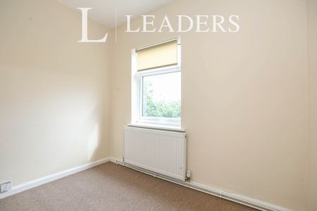 3 bedroom house to rent Nicholas Road, Irthlingborough, Wellingborough, Northamptonshire, NN9 - Photo 3