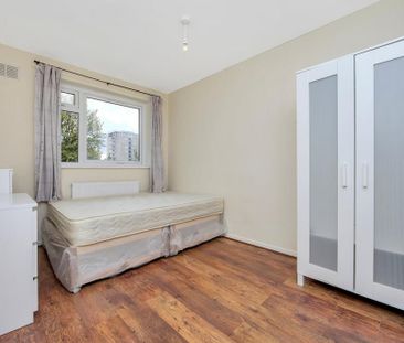 4 bedroom terraced house to rent - Photo 1