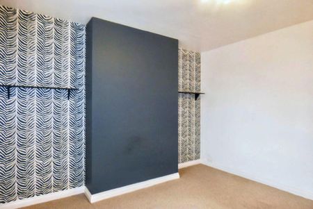 2 bed upper flat to rent in NE22 - Photo 4