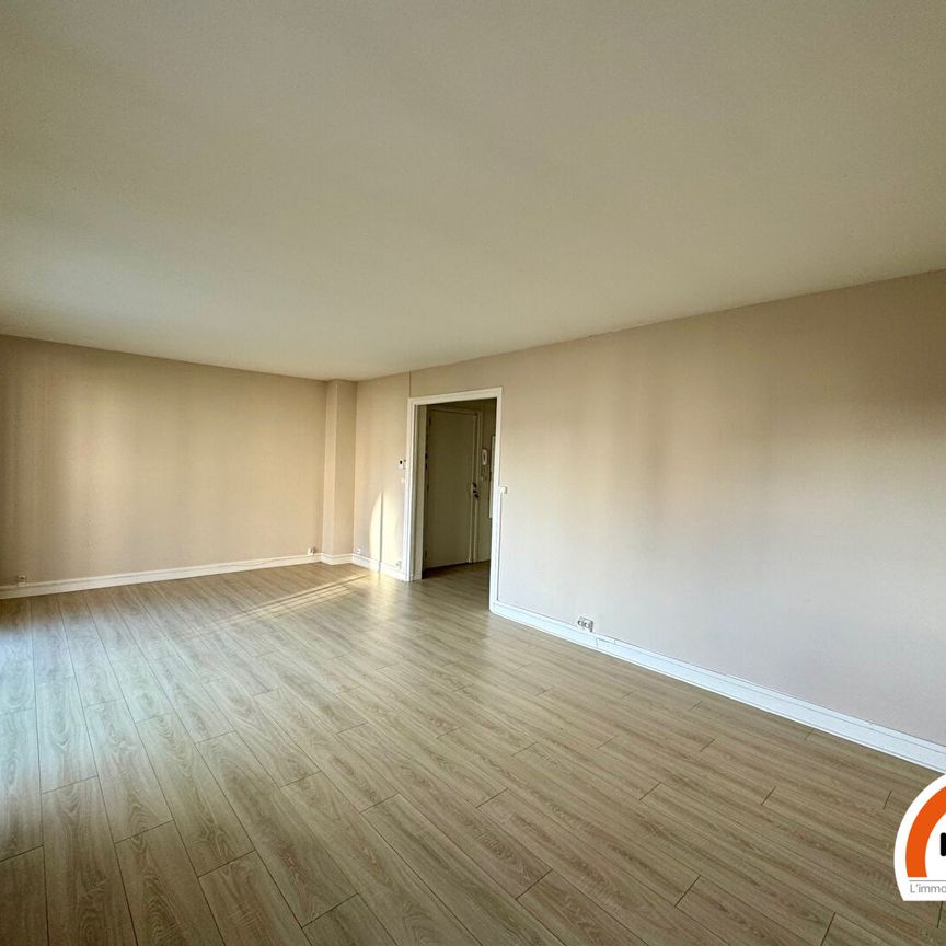 Location Appartement 3 pièces 66m² - Photo 1