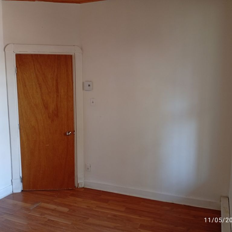 5 1/2 à Louer - Photo 1