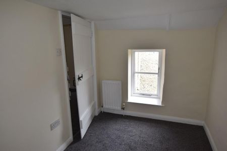 2 bedroom cottage to rent - Photo 2