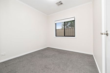 52 Taylors Lane, Mile End. - Photo 4