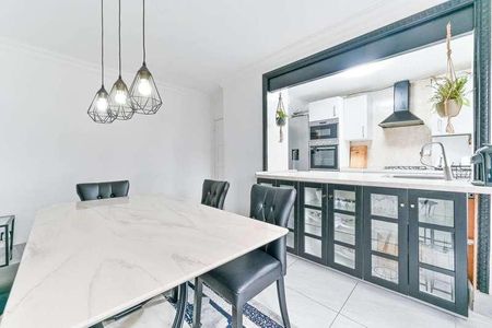 London Road, Mitcham, CR4 - Photo 3