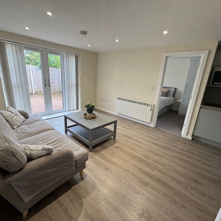 2 bedroom apartment to rent - Photo 1