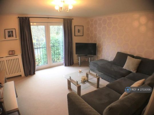 2 bedroom flat to rent - Photo 1