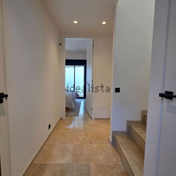 Alquiler de dúplex en Calle Sierra Bermeja, 77 - Foto 1