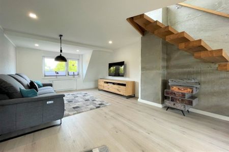 iTH: Überragend aus jedem Blickwinkel! Kompl. möblierte Traumwohnung in der Stadtmitte! - Photo 2