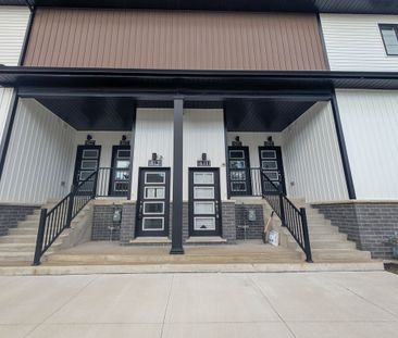 Beautiful 2-Bedroom Apartment in Niagara Falls! - Photo 5