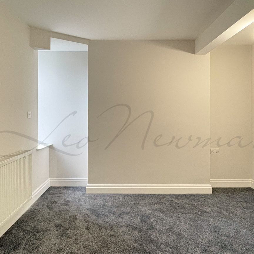 Meadway, Hampstead Garden Suburb, NW11 - Photo 1