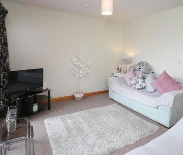 28 Shaftesbury Drive, Bangor, BT20 3GF - Photo 1