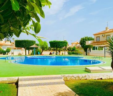 Alquiler de chalet pareado en Urbanización los Altos, 41 - Photo 5