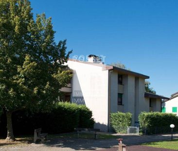 Appartement de 4 pièces au rez en campagne Genevoise se composant d... - Foto 2