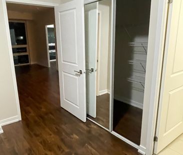 For Lease - 510 Curran Placeway Unit# 3304, Mississauga, Ontario - Photo 3