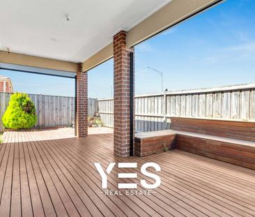 Modern familiy home in Beaconsfield - Photo 3