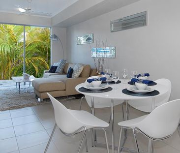STUNNING 2 BED 2 BATH APARTMENT - Photo 4