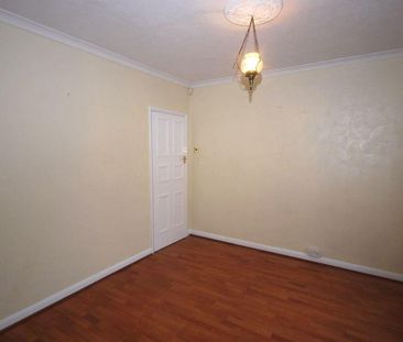 2 bedroom bungalow to rent - Photo 1
