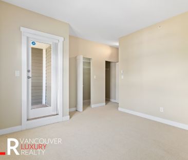 Townhouse in Burnaby, BC - Photo 6