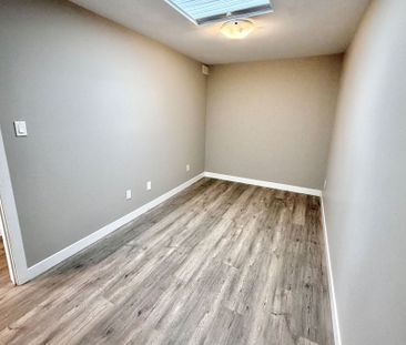 For Lease - 1277 Commissioners Road Unit# 203, London South, Ontario - Photo 1