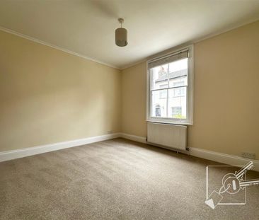 Constitution Hill, Gravesend - Photo 6