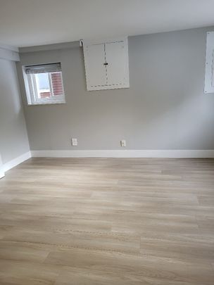 2635 Bsmt Unit 4- 8th Street West, Vancouver, Bc - Photo 1