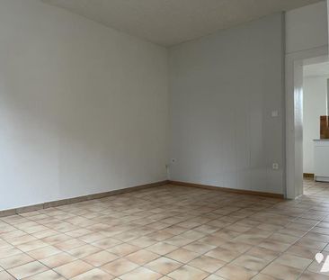 SOLESMES : Maison semi mitoyenne rénovée avec jardin - Photo 6