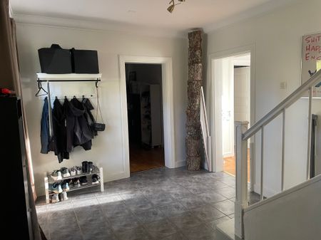 Vikhus, Västerås - Photo 3
