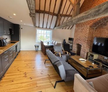 3 bedroom townhouse to rent - Photo 1