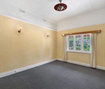 92 Lawler St - Photo 1