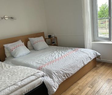 Location Appartement 4 pièces 79m² - Photo 2