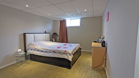 For Lease - 63 Centre Street Unit# Basement, Richmond Hill, Ontario - Photo 2