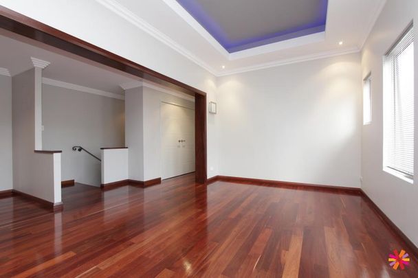 BEAUTIFULLY DESIGNED FAMILY HOME - Photo 1