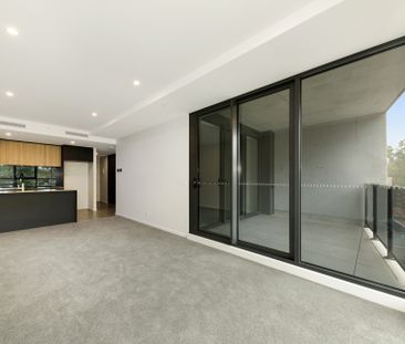 Modern Two Bedroom in Lyneham - Photo 5