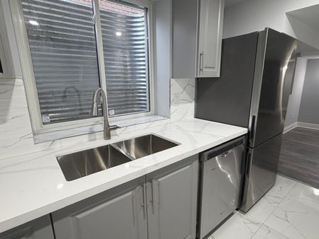 For Lease - 224 Fleetwood Drive Unit# Bsmt, Oshawa, Ontario - Photo 4