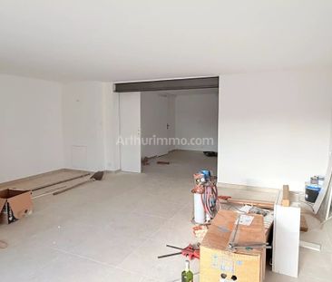 Location Appartement 4 pièces 105 m2 à Pourrières - Photo 3