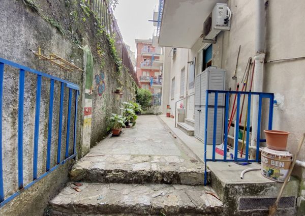 Appartamento in affitto - Castelletto (Genova)