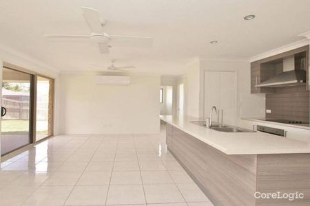 Modern Brick Home in Gracemere - Photo 5