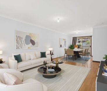 Stylish townhouse - Photo 1