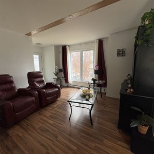 Beau Logement 4 1/2 à Lavaltrie - Photo 3
