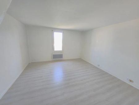 Location Appartement 2 pièces 31m² AIX EN PROVENCE 90ème - Photo 2