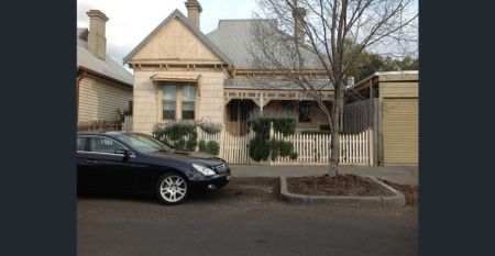 3 bedroom house in a quite street! - Photo 5