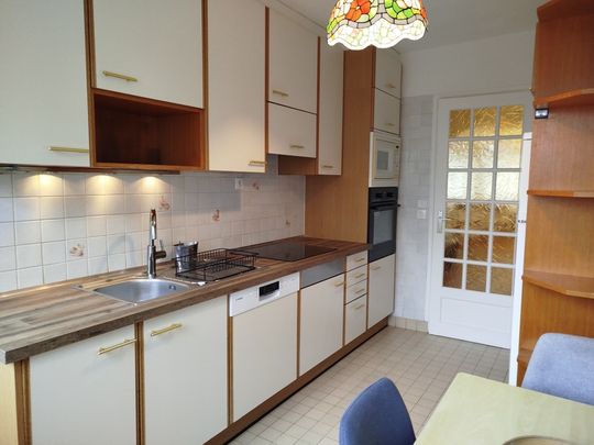 Location Appartement 3 pièces 76m² - Photo 1