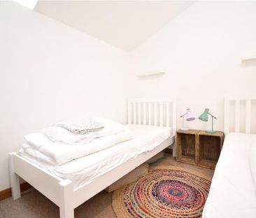 3 bedroom maisonette to rent - Photo 1