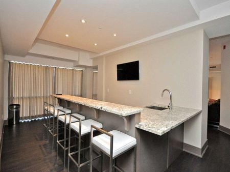 For Lease - 570 Lolita Gardens Unit# 318, Mississauga, Ontario - Photo 2