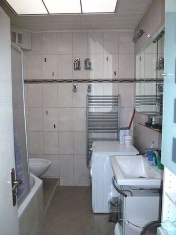 Großzügige 4 Zimmer-Wohnung in Pforzheim zu vermieten! - Photo 4