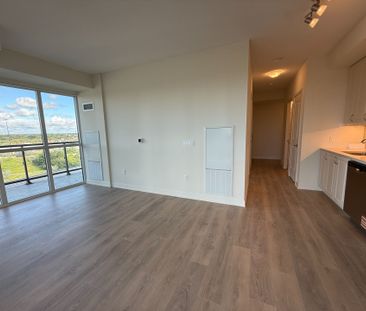 For Lease - 38 Annie Craig Drive Unit# 1508, Toronto, Ontario - Photo 3